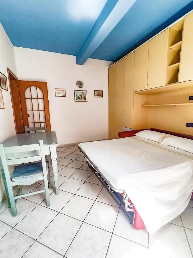 Casina Tecla Apartment Cavo 0*,